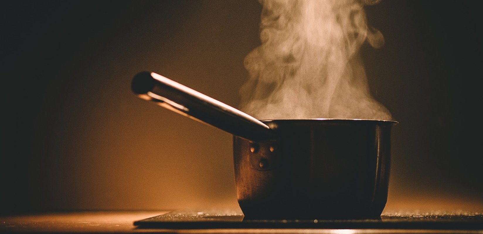 how to choose safe, non-toxic cookware